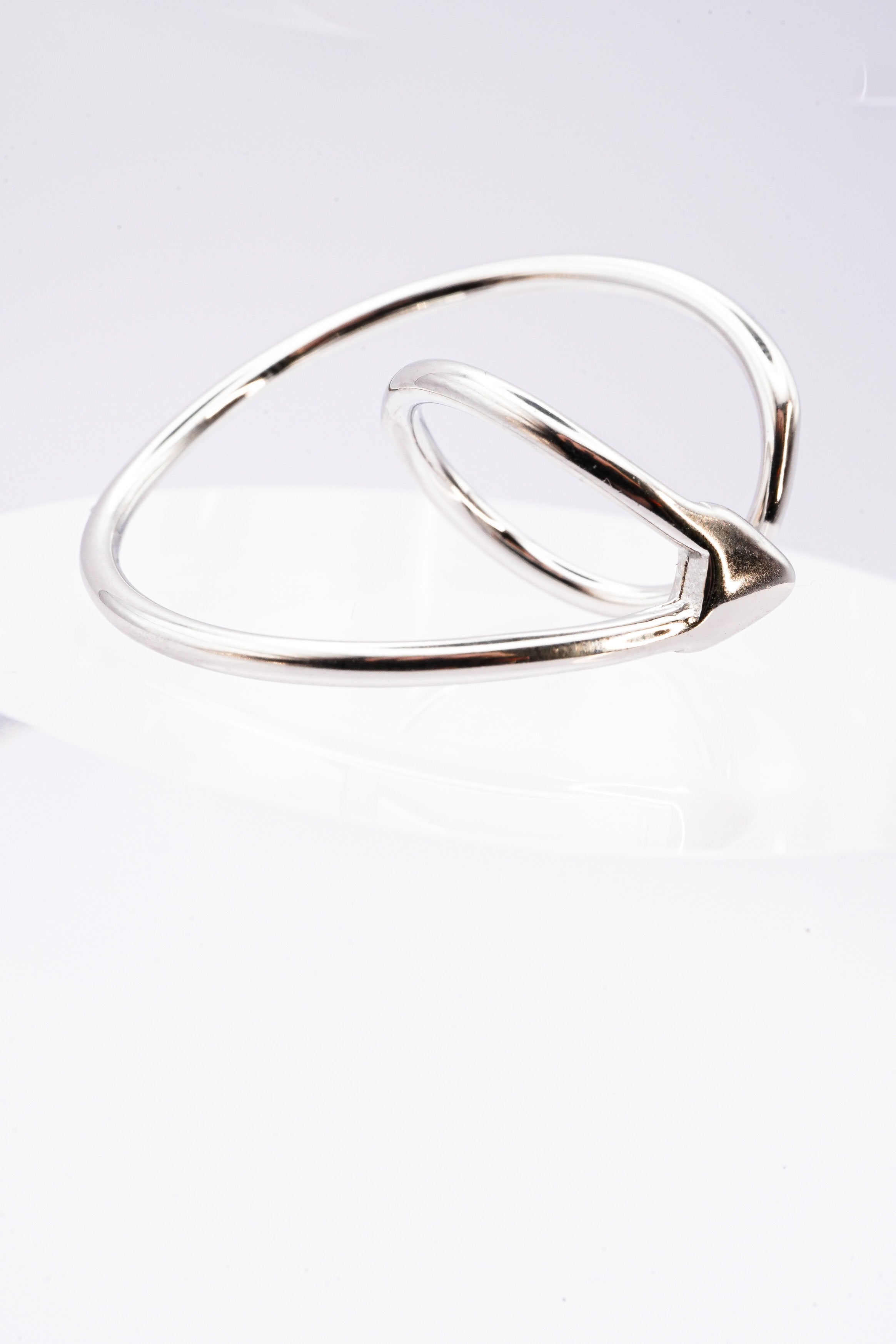 Cuff Hitch