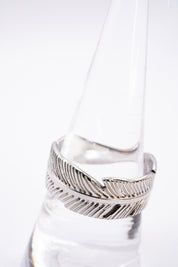 Anello Plume