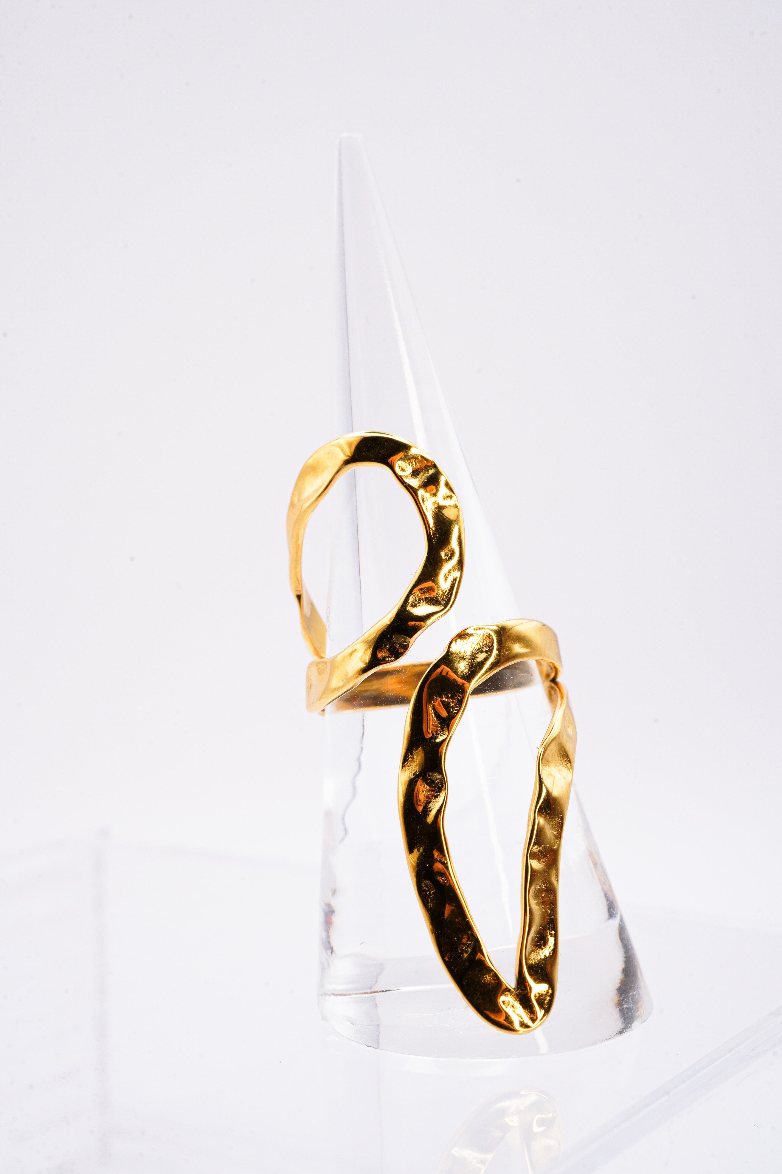 Scrunchy Hug Ring