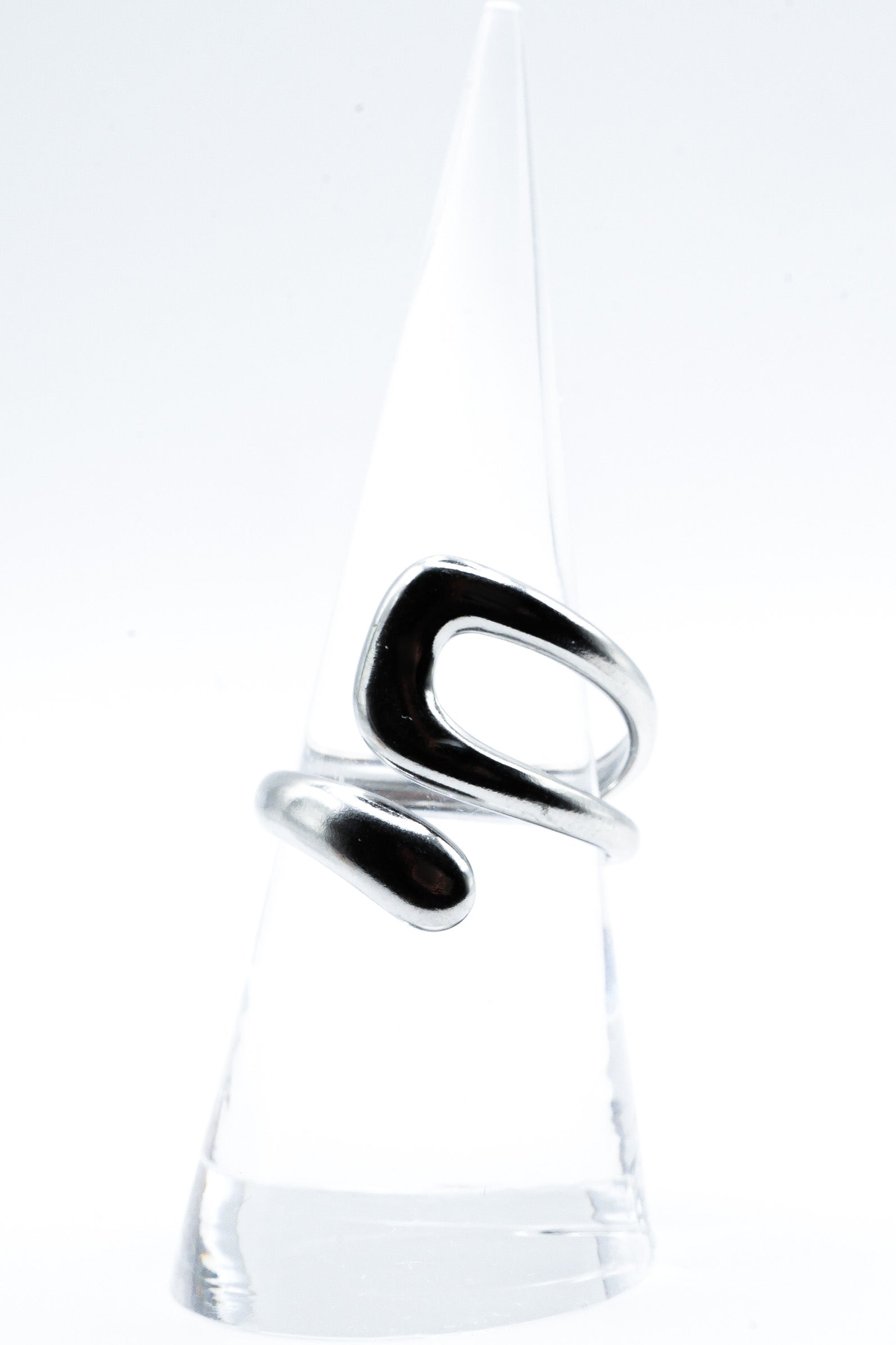 Anello Adelaide