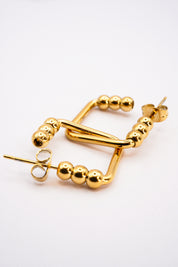 Game earrings