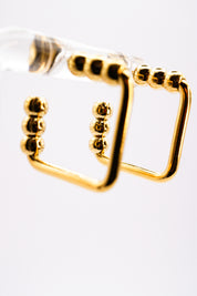 Game earrings