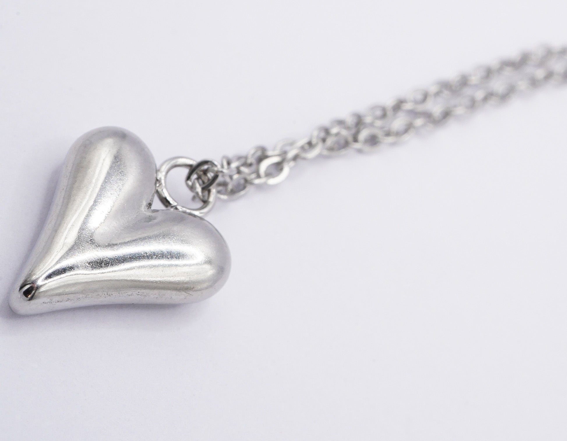 Collana L-O-V-E