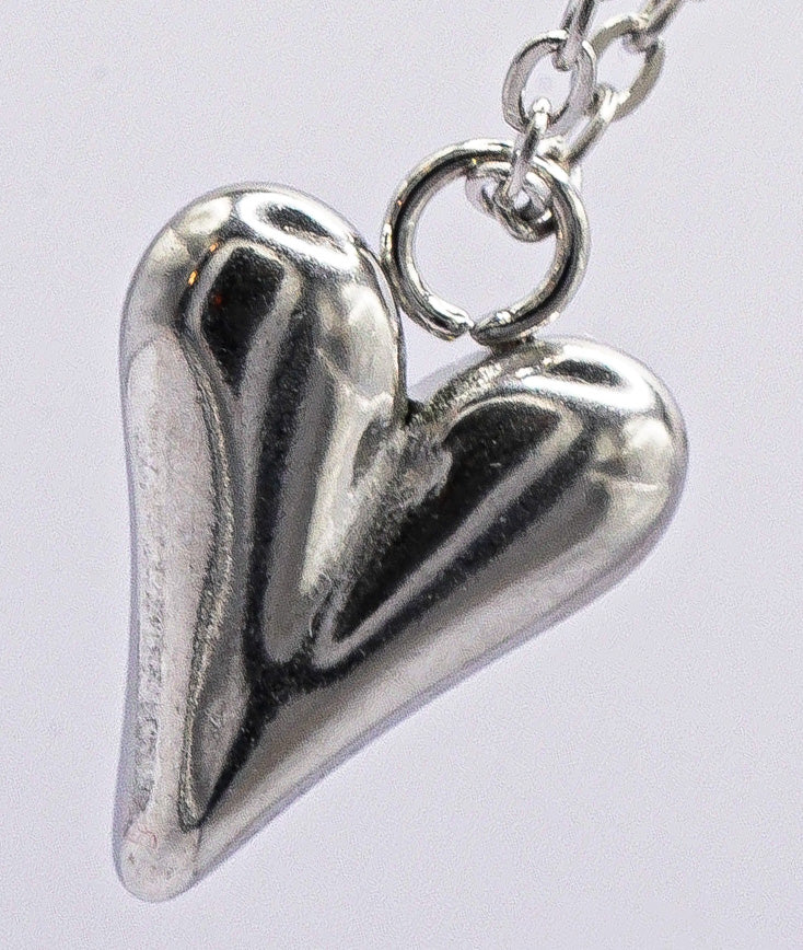 Collana L-O-V-E