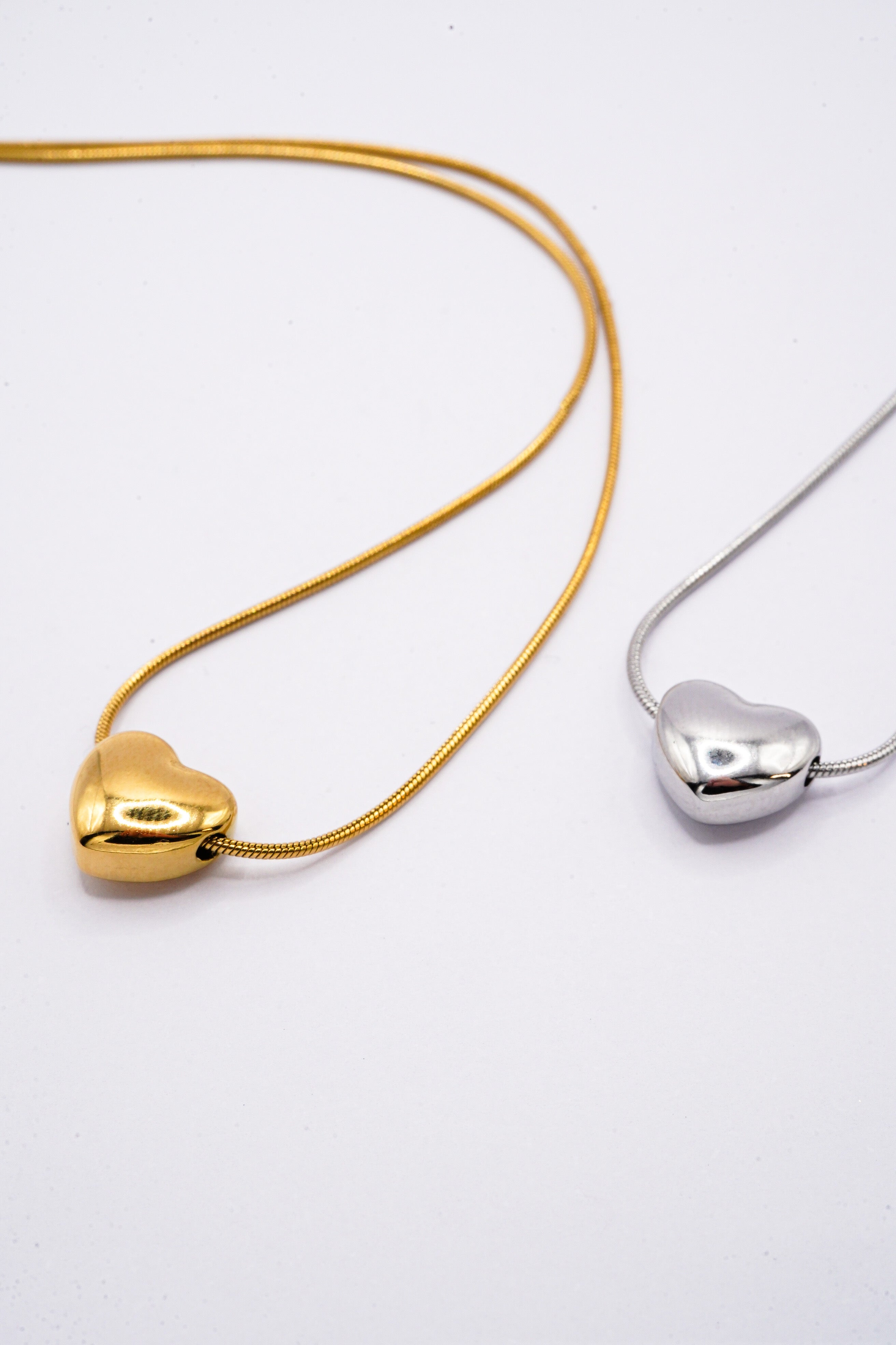 Collier Lovvy