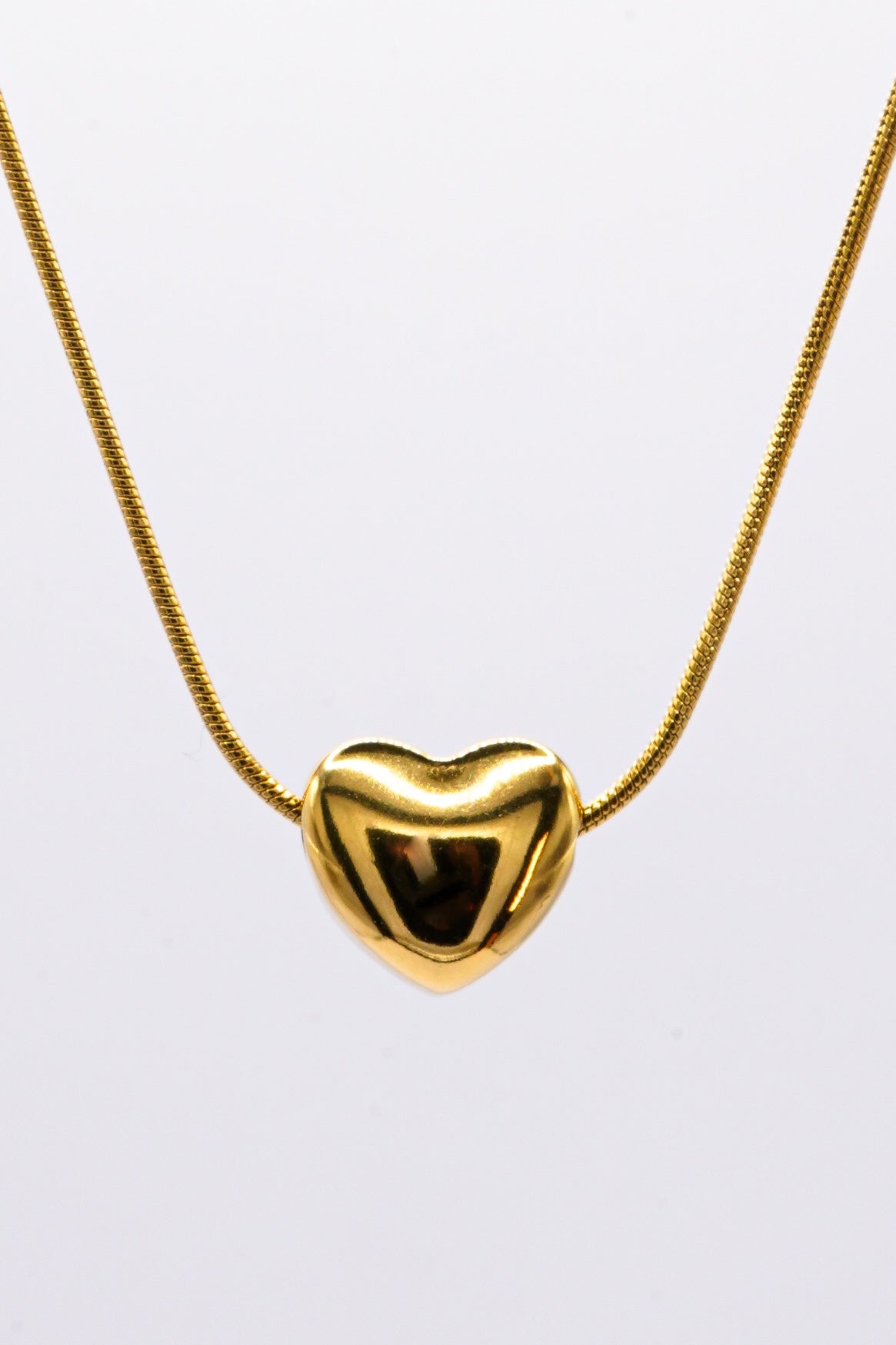 Collier Lovvy
