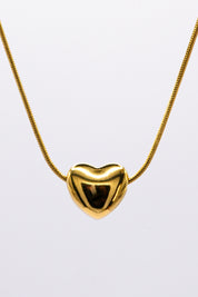 Collier Lovvy