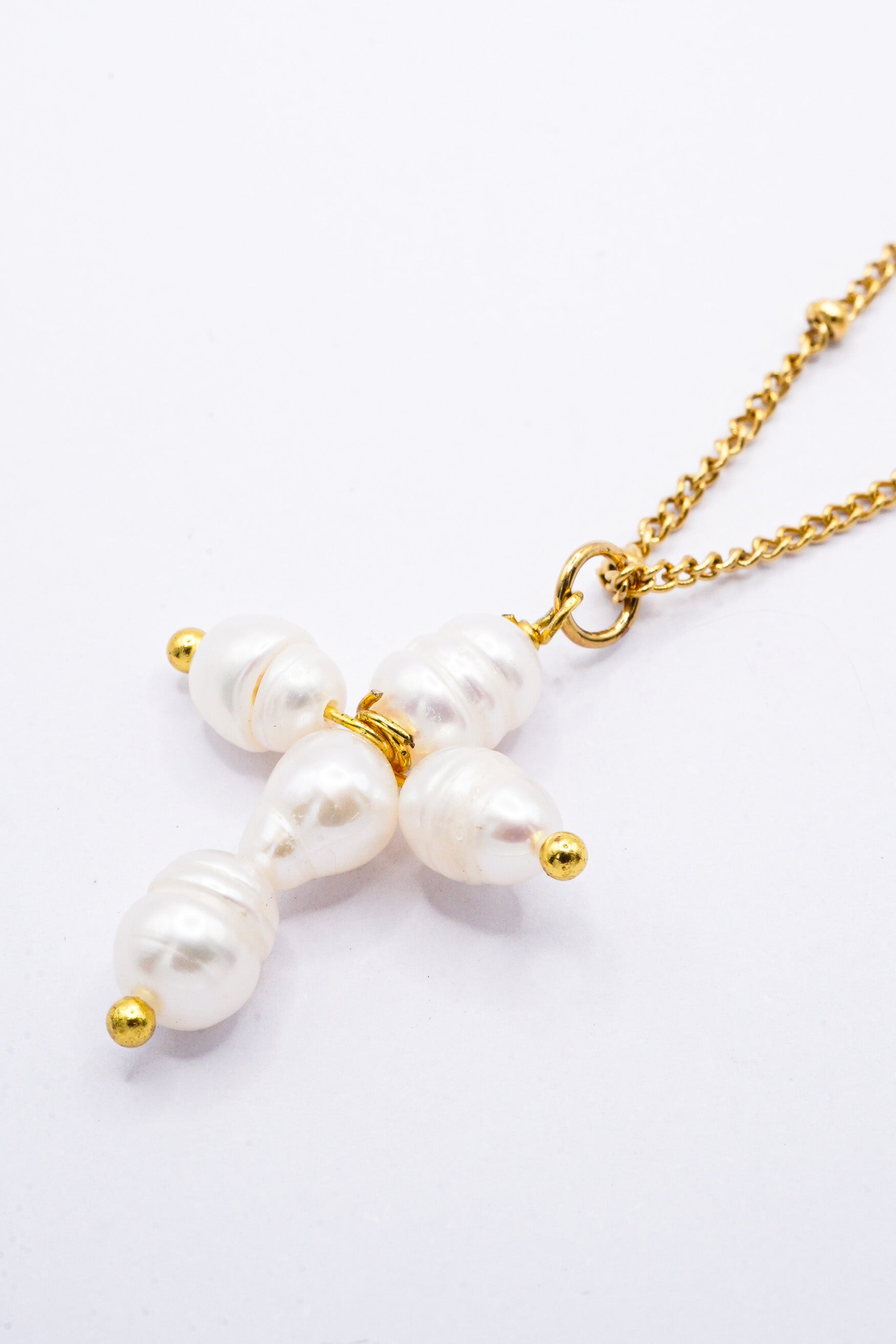 Collier Croix en Perles