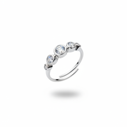 Anello trio bezel argento - angolazione 45°