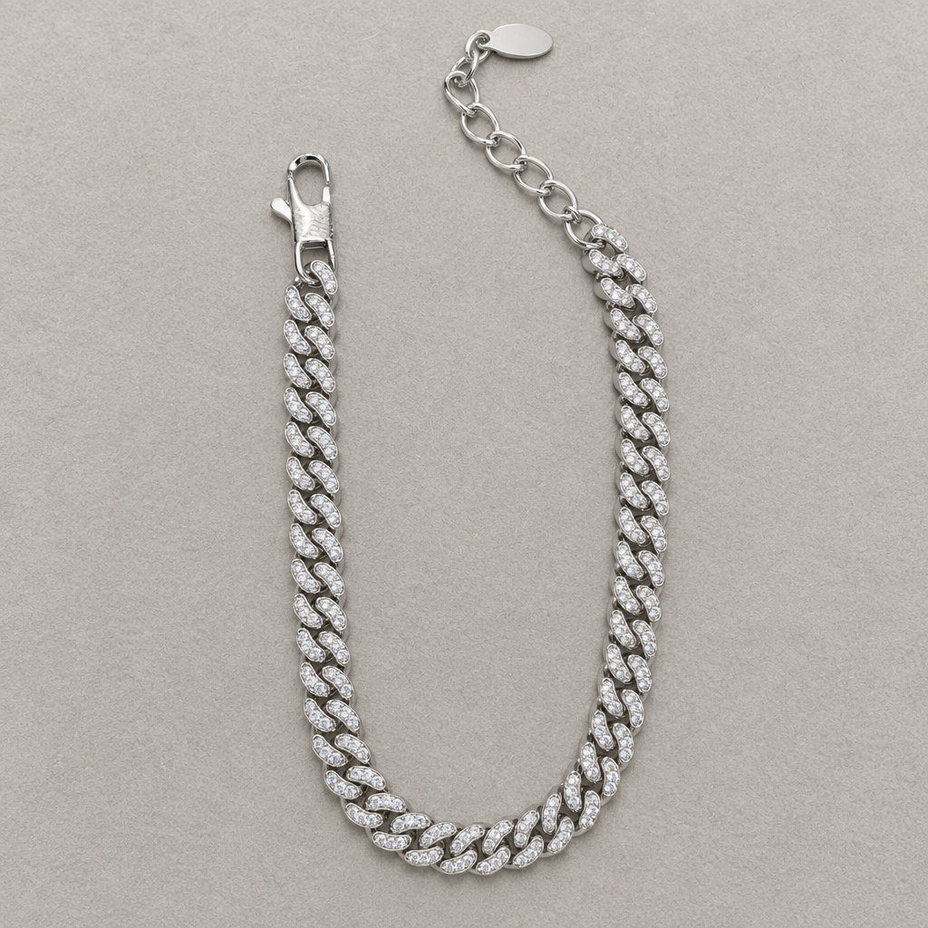 Bracciale argentato a maglie con punti luce