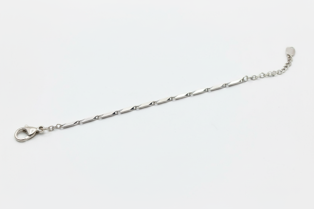 Bracciale argento delicato maglie alternate - vista laterale