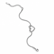 Bracciale argento su fondo bianco