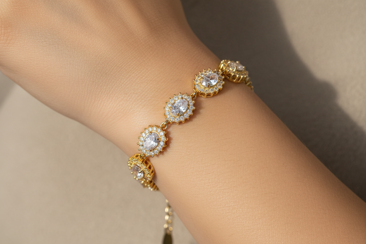 Bracciale Halo Oro indossato sul polso