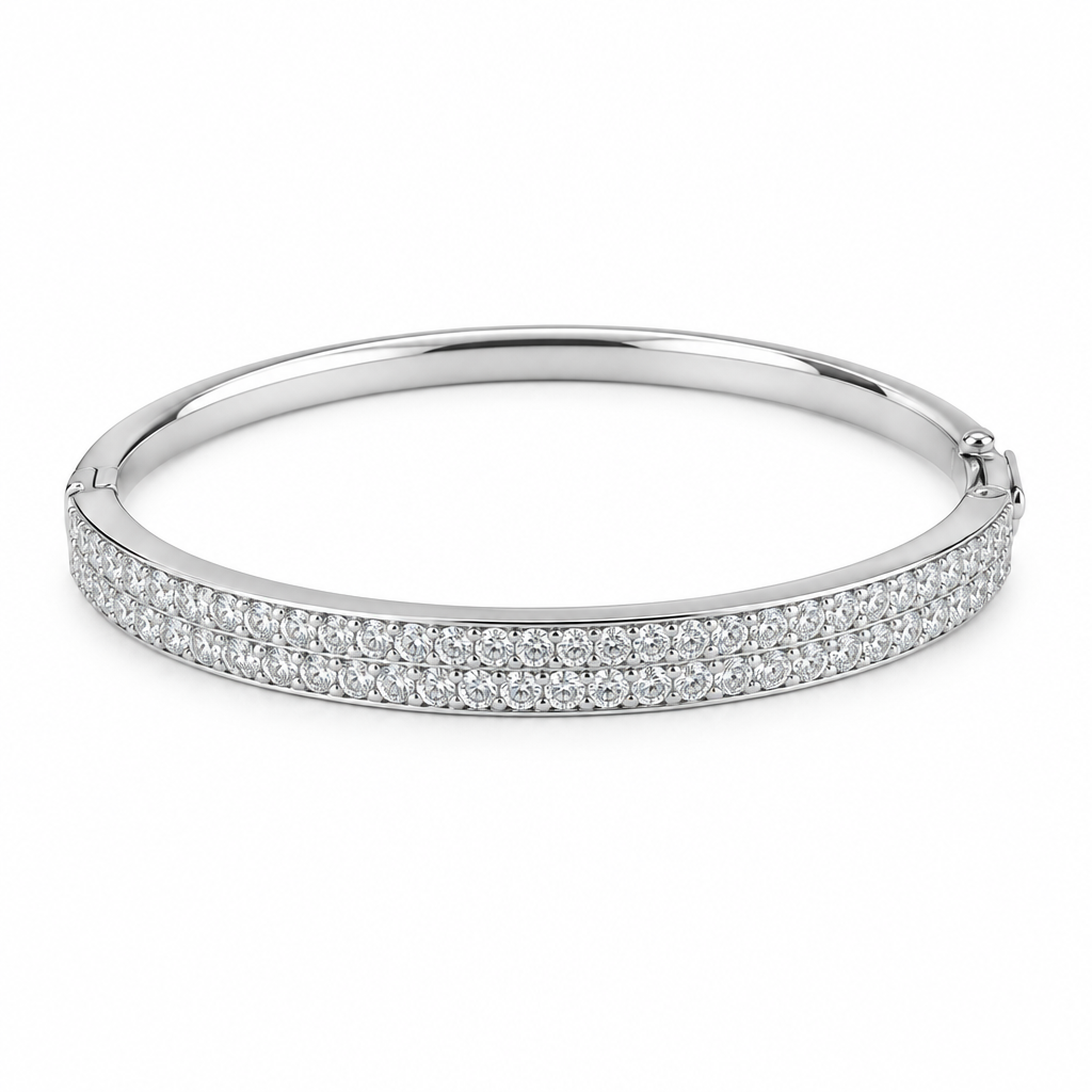 Bracciale Luce con metallo argento su sfondo bianco