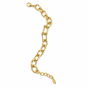bracciale oro sfondo bianco
