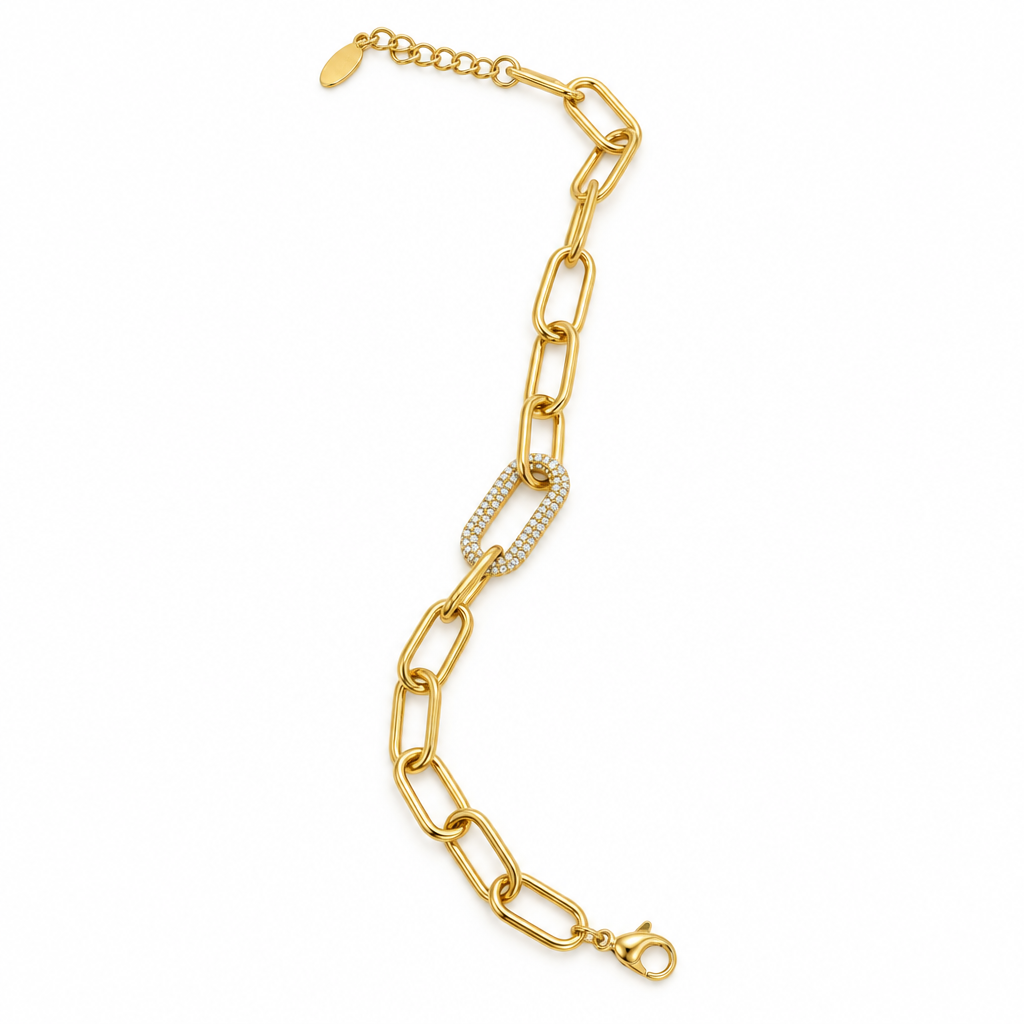 bracciale oro sfondo bianco