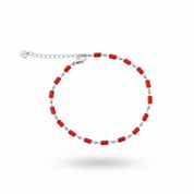Cavigliera rossa argento sfondo bianco