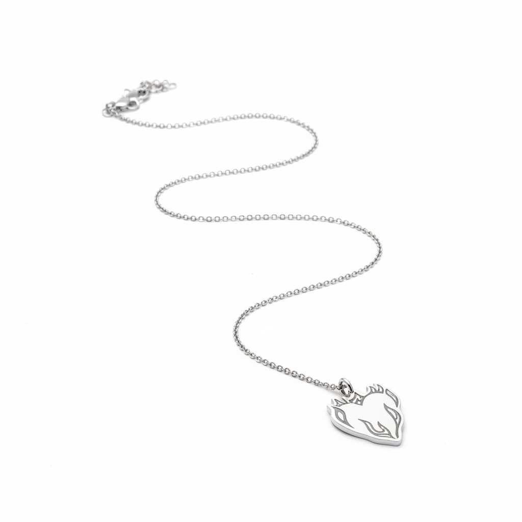 Collana cuore fiamme argento - movimento