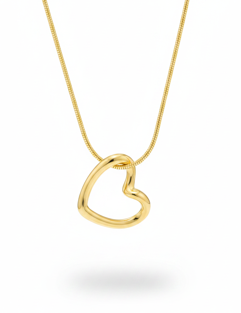 Collana cuore oro - studio photography