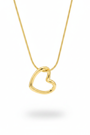 Collana cuore oro - studio photography