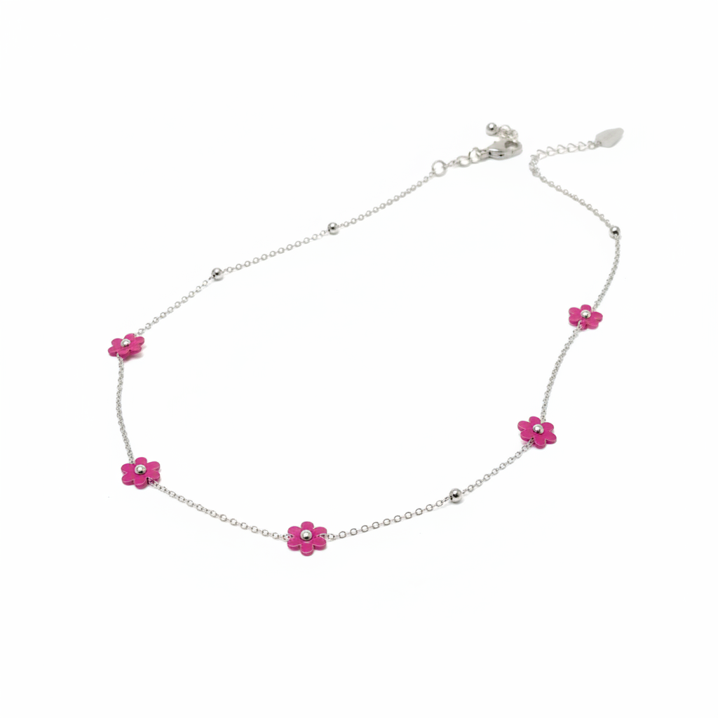 Collana fiori fucsia - catena argento sfondo bianco