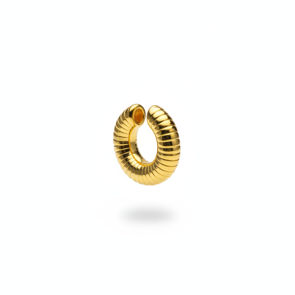 Gold Ribbed Ear Cuff