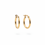 Hoop oro – inquadratura identica all'argento