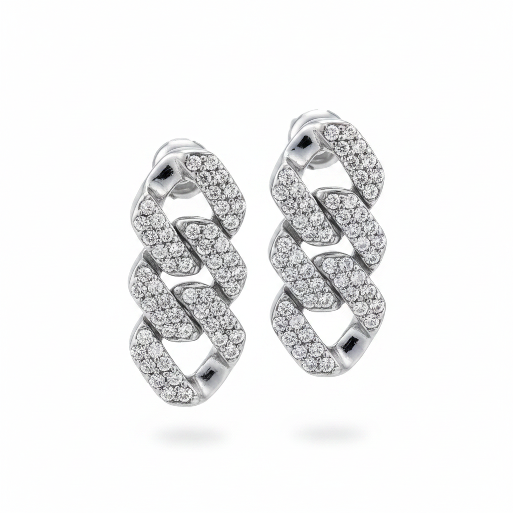 Orecchini argento pavé — macro