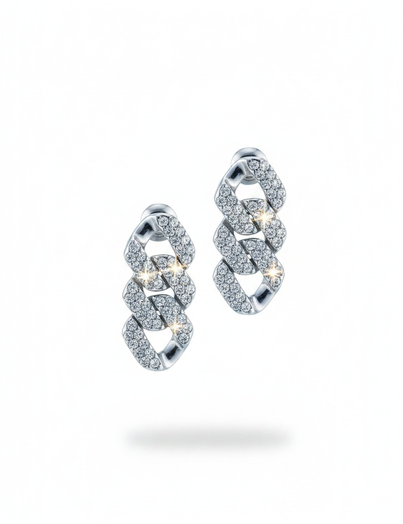 Orecchini chain pavé argento — fondo bianco