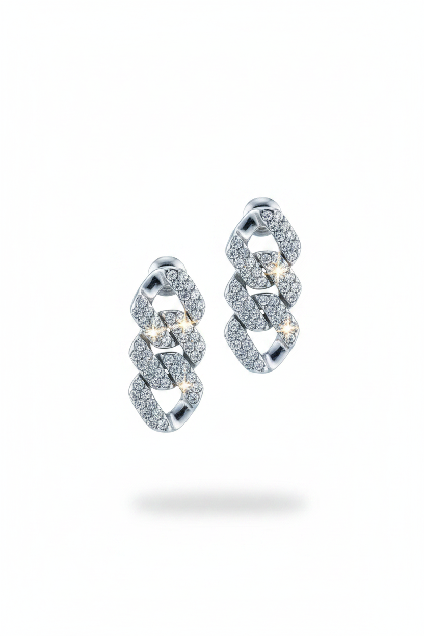Orecchini chain pavé argento — fondo bianco