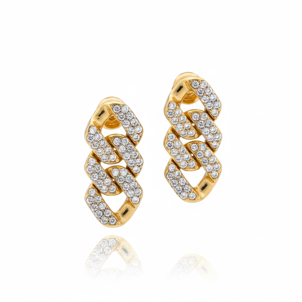 Orecchini oro pavé — macro