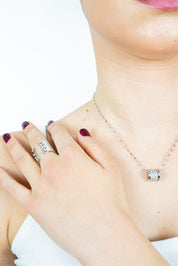Collana Selly